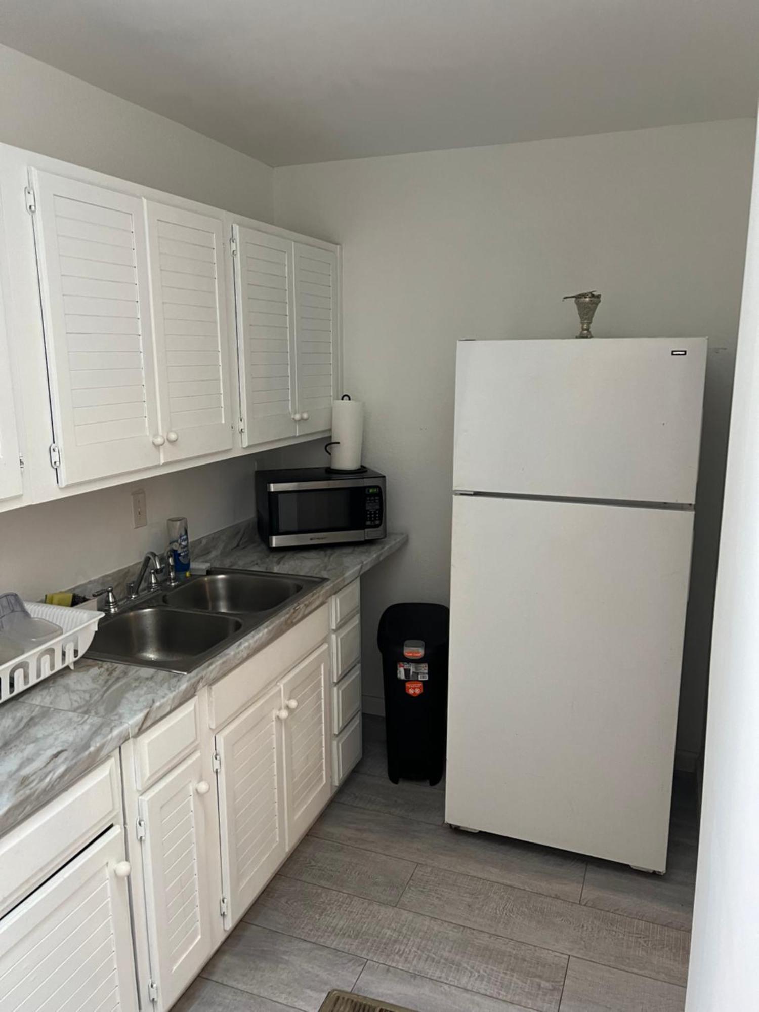 Cozy Private Suite 5 Min From Saint Francis Hospital And Woodland Hills Mall Tulsa Esterno foto